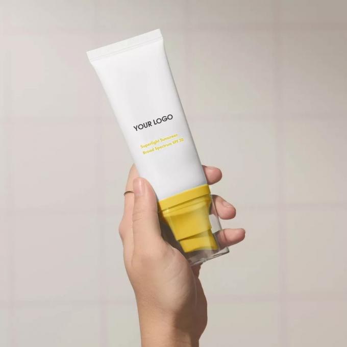 Erkek Güneş Koruması Özel Etiket SPF 30 Çinko Oksitli Güneş Koruyucu Hafif Ağırlık Kremi 0